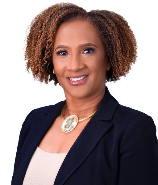 Phaedra Mackey-Knowles